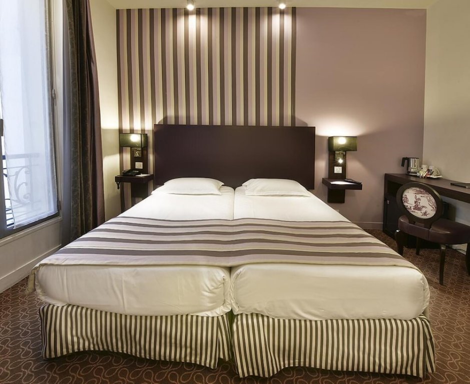 Фото Hotel Star Champs Elysées