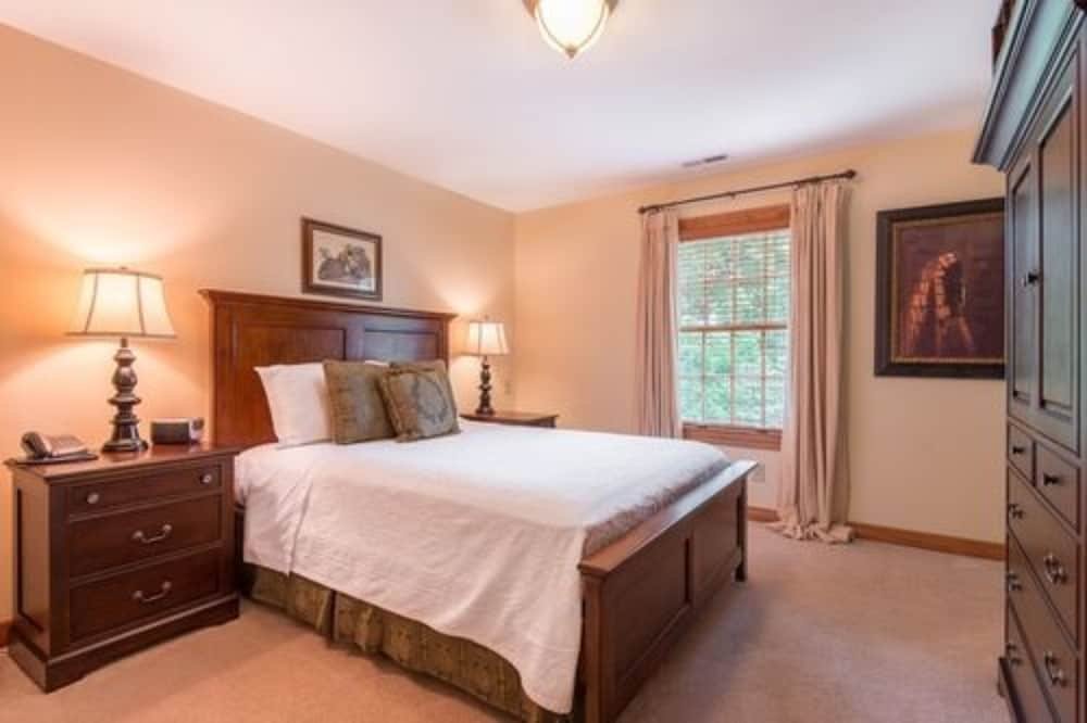 Фото Brick Street Inn