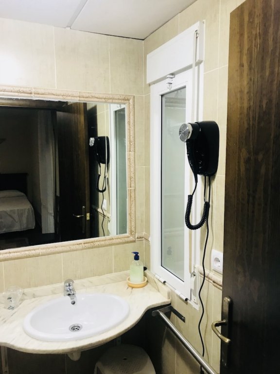 Фото Hotel Cervantes