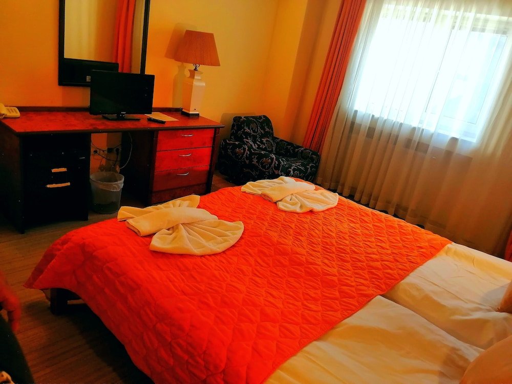 Фото Chateau Vaptzarov Hotel