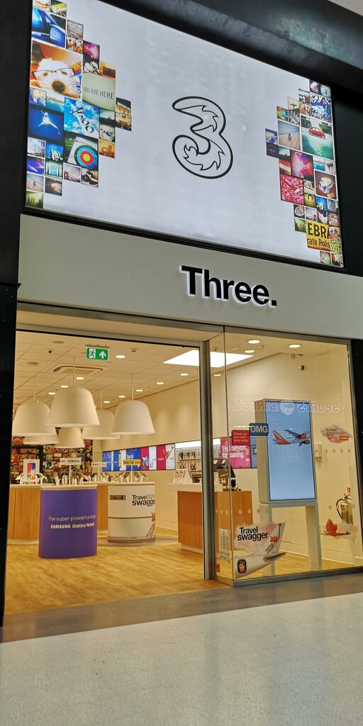 Mobile phone store Three, Wigan, photo
