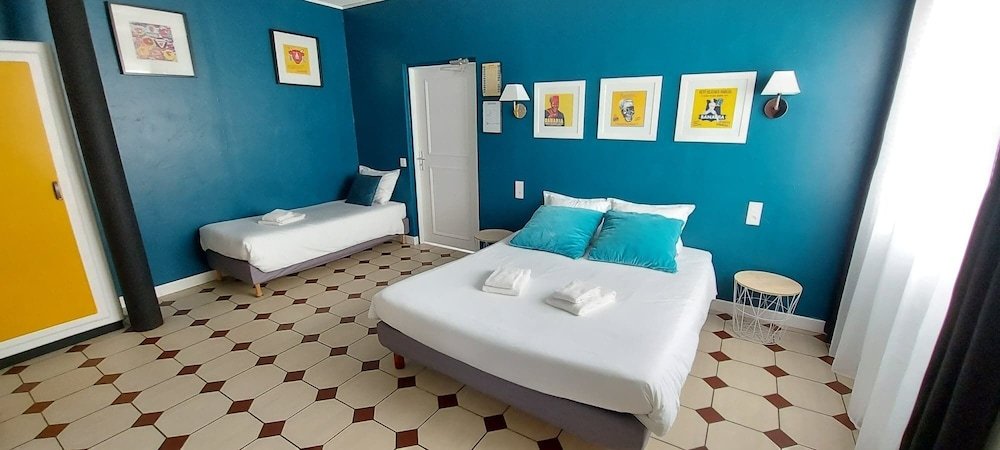 Фото Hotel La Croisette & Restaurant Bistrot Gantier