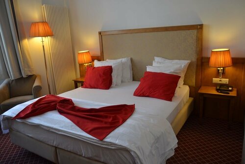 Гостиница Hotel The Lord в Генте