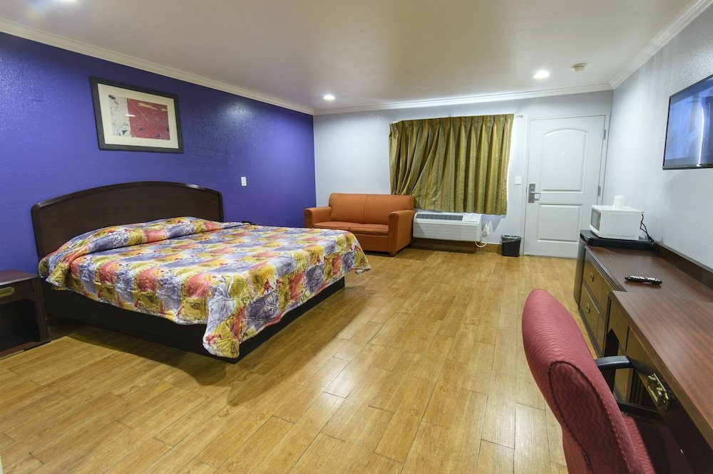 Фото Hyland Inn Long Beach