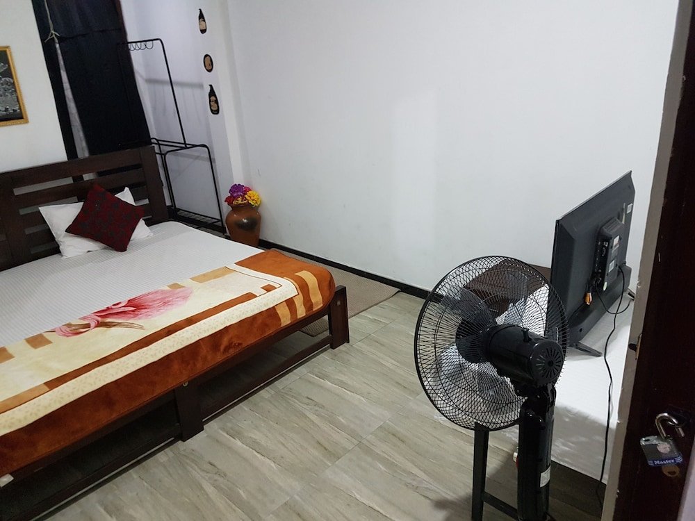 Фото Gamage friendly home