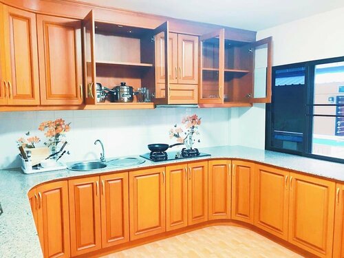 Гостиница Marin House в Паттайе