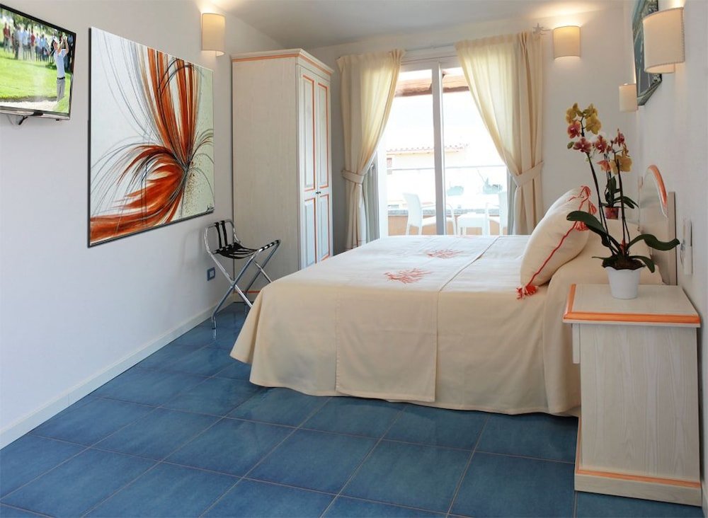 Фото Janas Hotel