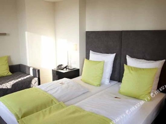 Фото Hotel Hamburger Hof