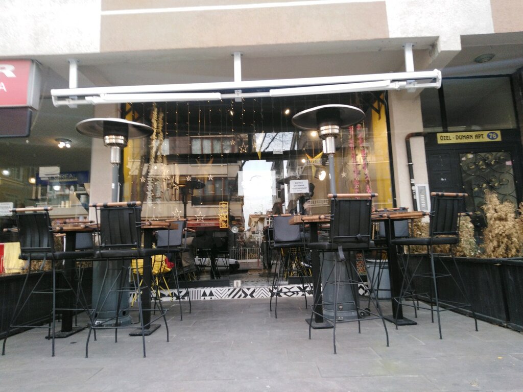 Pastry production Senorita Chocolate, Ankara, photo