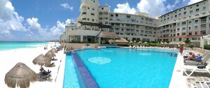 Гостиница Emporio Cancun