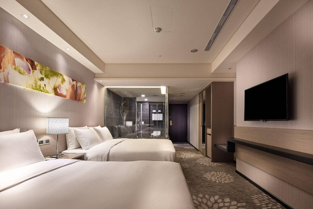 Фото Lakeshore Hotel Suao