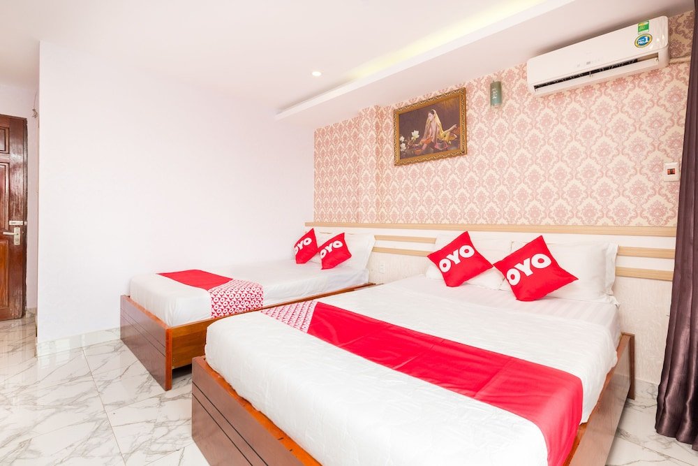 Фото Oyo 560 Le Ngan Phung Hotel
