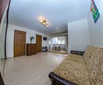 Cozy three bedroom apartment on Lenina (Lenina Street, 54) ، سكن للإيجار اليومي