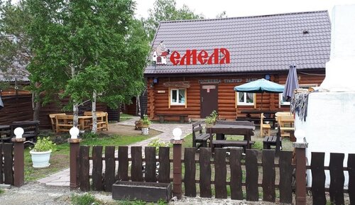 Гостевой дом Емеля в Зелёной Поляне