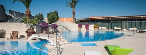 Внешний вид отеля Grand Hotel Tiziano e dei Congressi в Лечче, фото 1