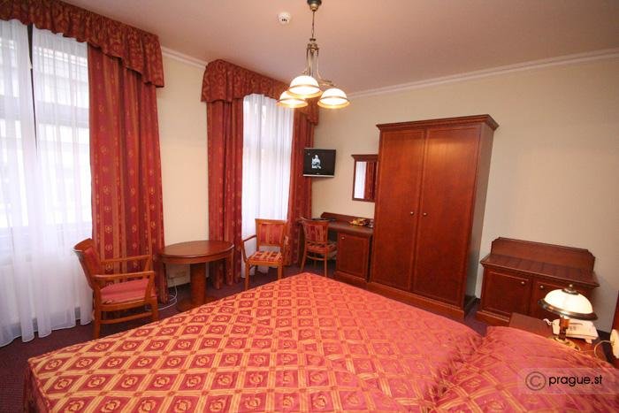 Фото Hotel Arkada