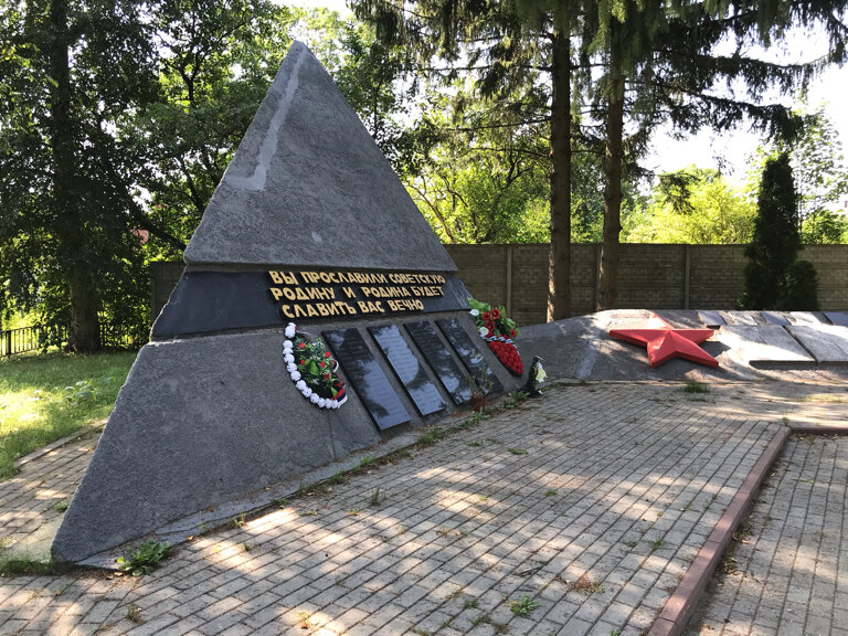 Monument, memorial Братская могила, Kaliningrad Oblast, photo