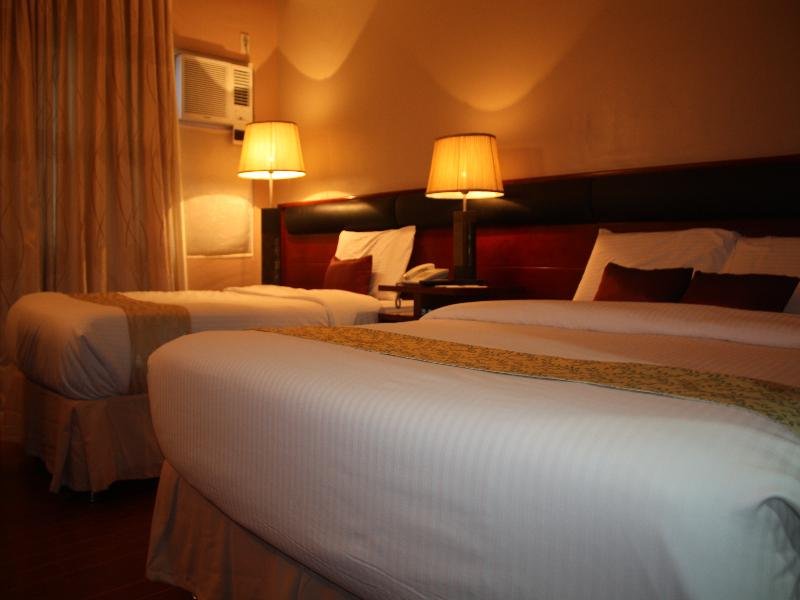 Фото Allure Hotel & Suites