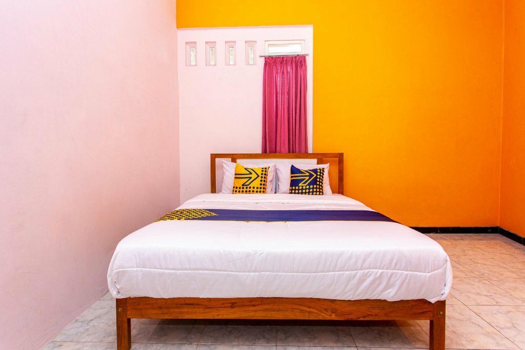 Hotel Spot On 2697 Homy House, Semarang, photo