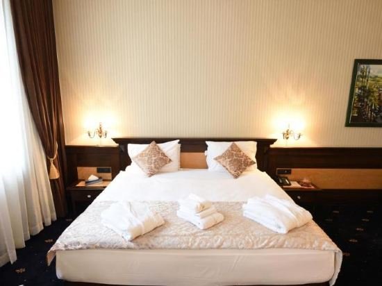 Фото Europe Hotel