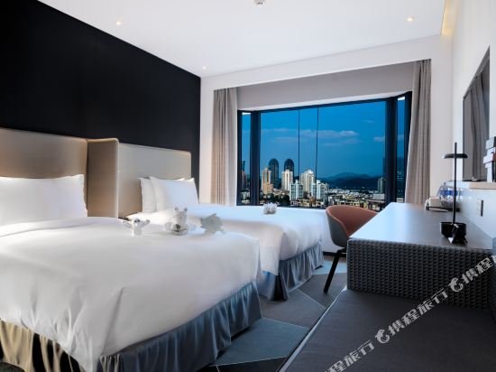 Фото Holiday Inn Express Shenzhen Dongmen