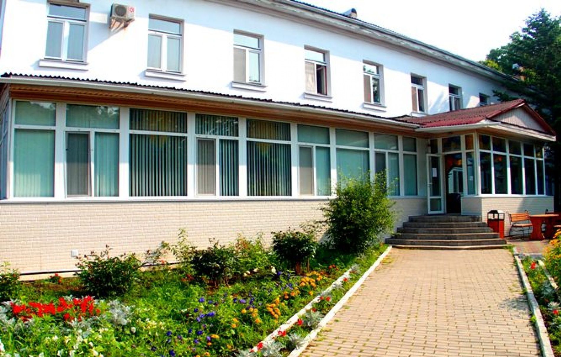 Фото отеля 2