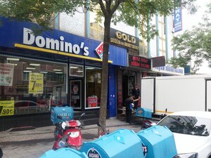 Domino's Pizza (İstanbul, Bağcılar, Birlik Cad., 27A), pizzacılar  Bağcılar'dan