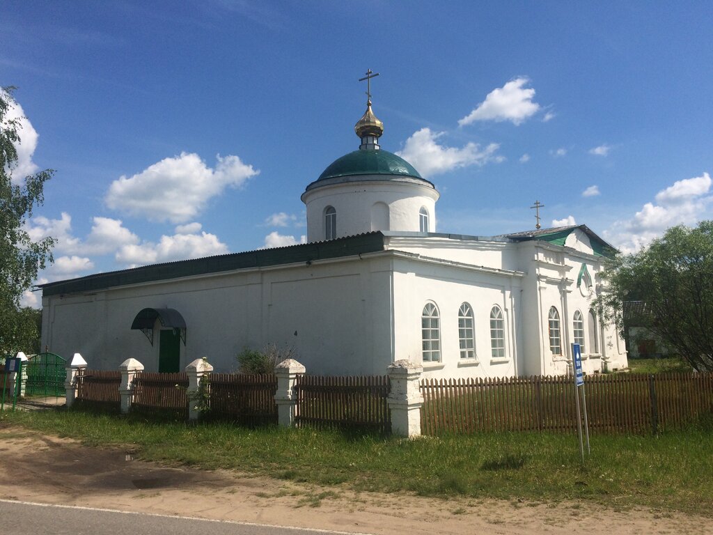 Orthodox church Troitsy Zhivonachalnoy v Troitskom, chto v Derevnyakh Church, Tver Oblast, photo