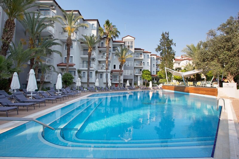  Paloma Marina Suites в Кушадасы