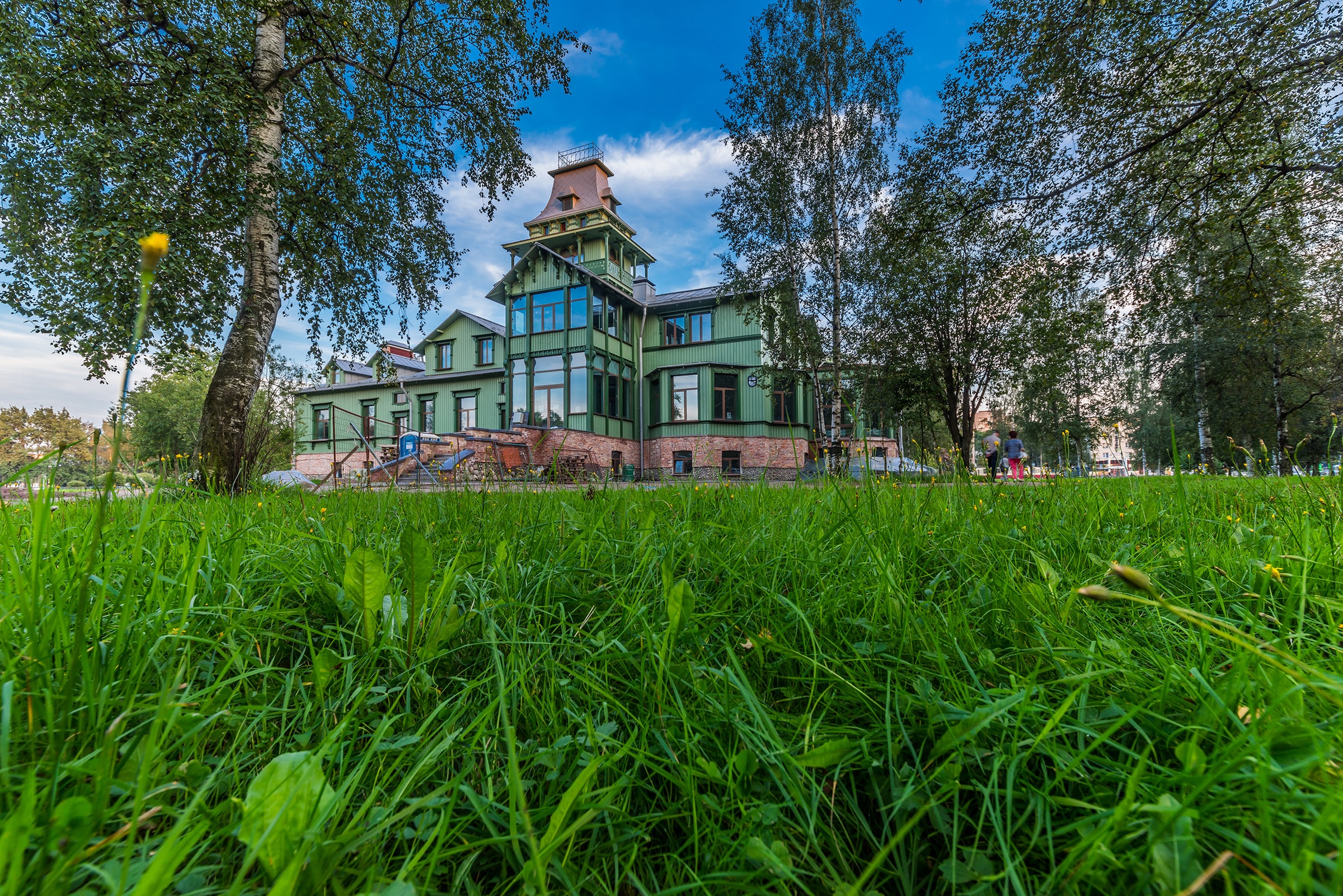 Сад бенуа тихорецкий просп 17 фото