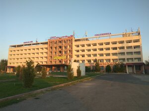 Гостиница Тараз (Жамбыл даңғылы, 75А), қонақ үй  Таразда