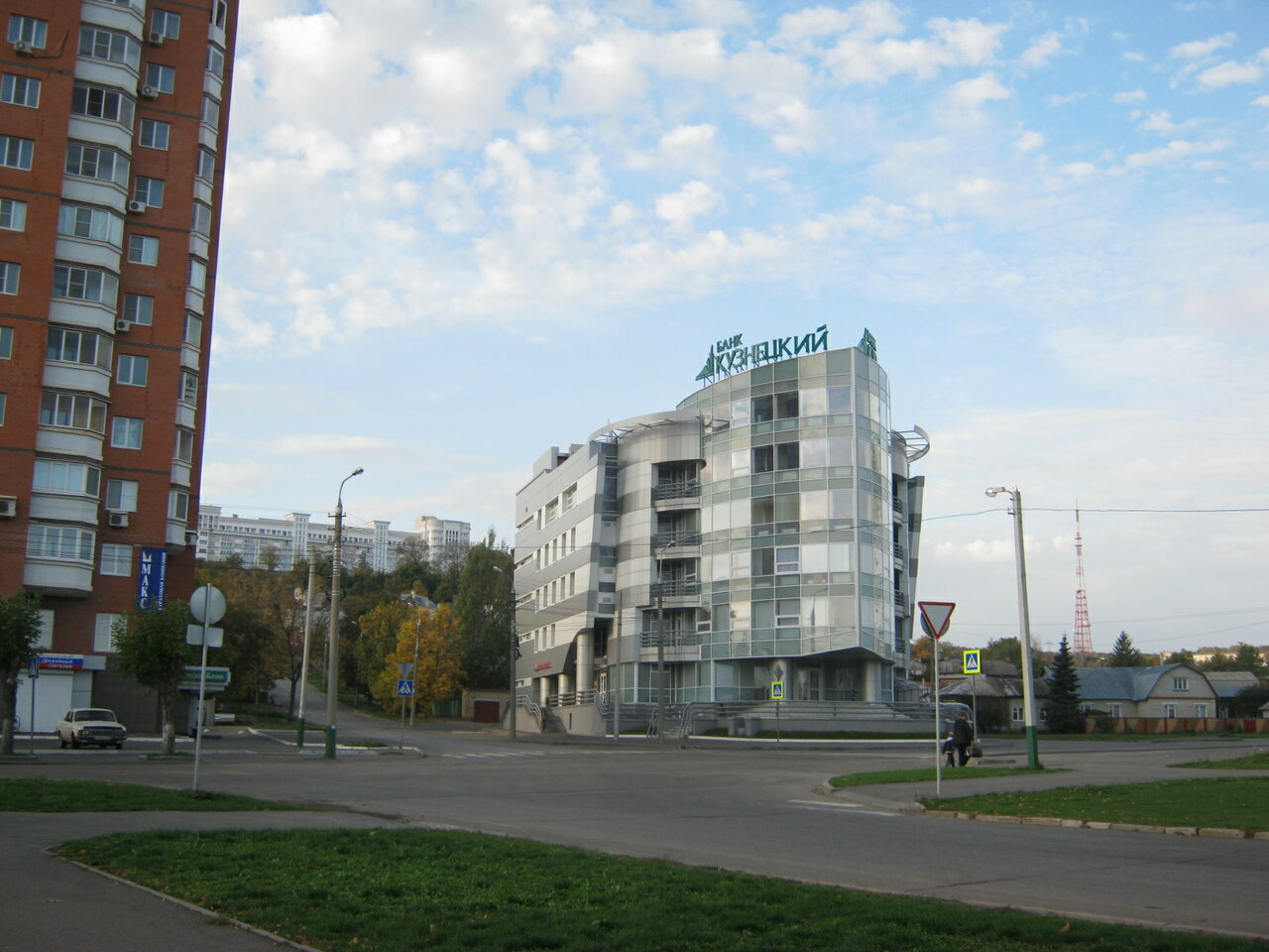 Банк кузнецкий красная ул 104 фото Bank Kuznetsky, bank, Russia, Penza, Krasnaya Street, 104 - Yandex.Maps