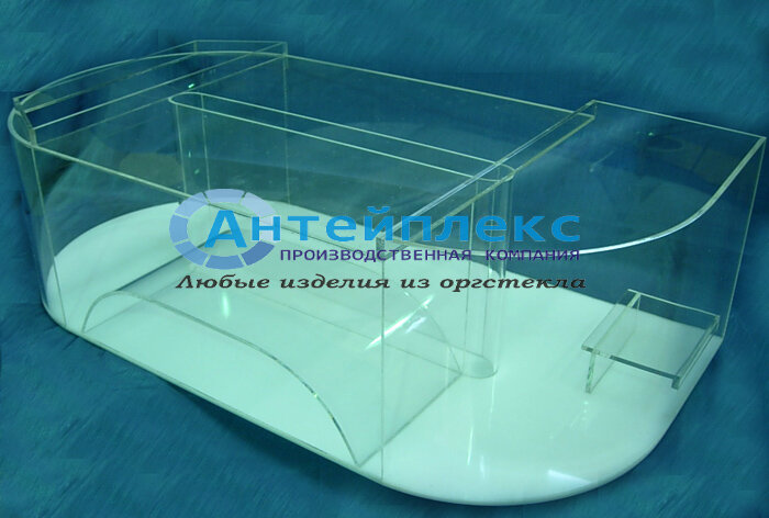 Plexiglass, polycarbonate Anteyplex, Saint Petersburg, photo