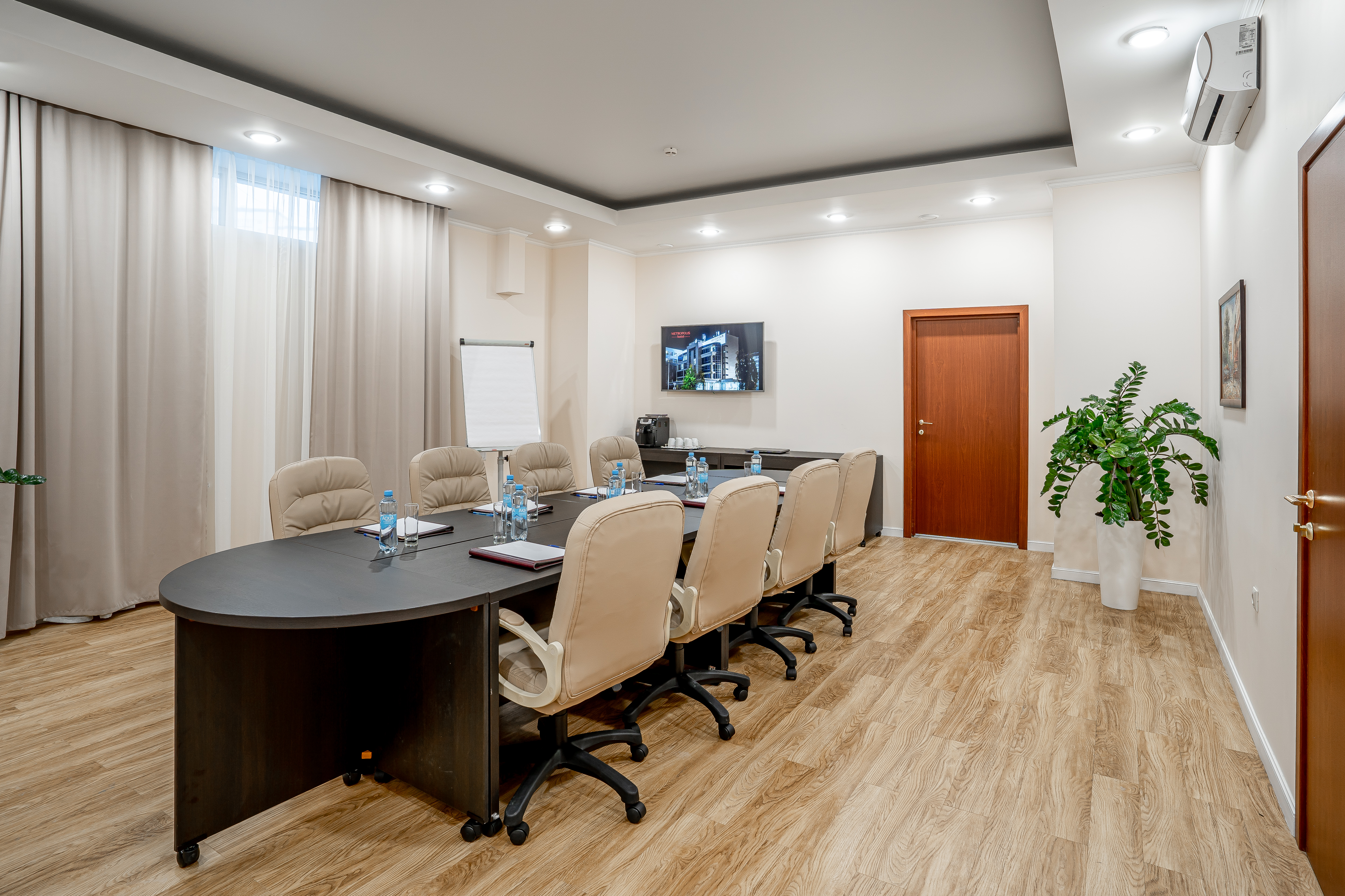 Фото Метрополис