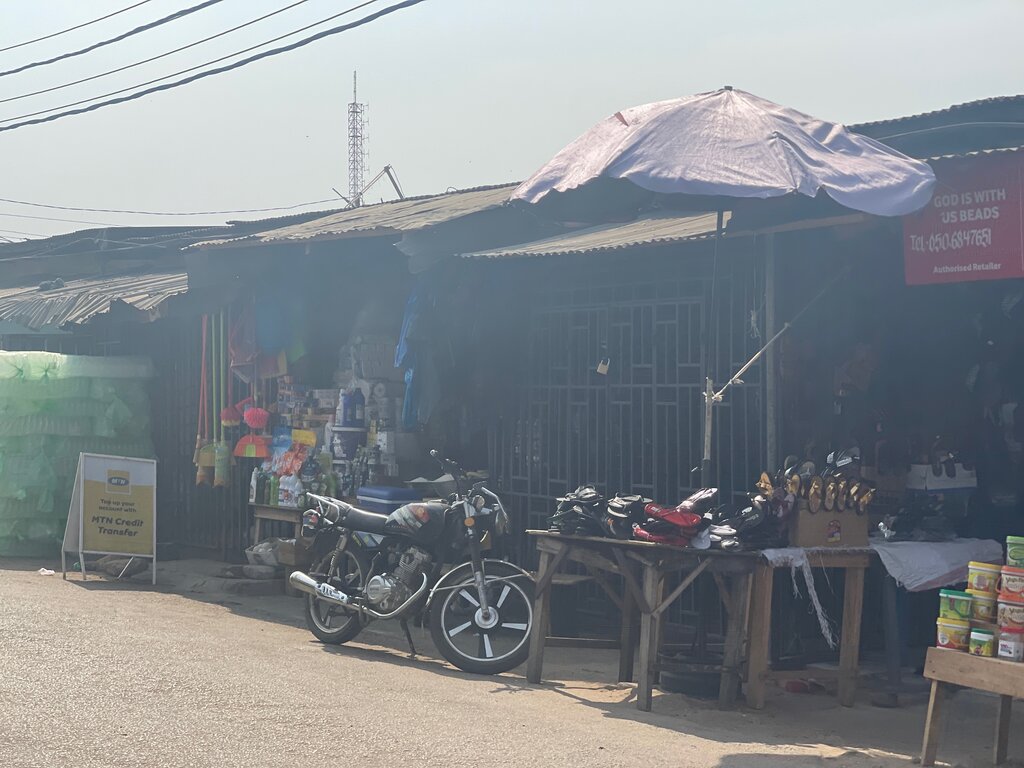 Jewellery tools God Is With Us, Accra, photo