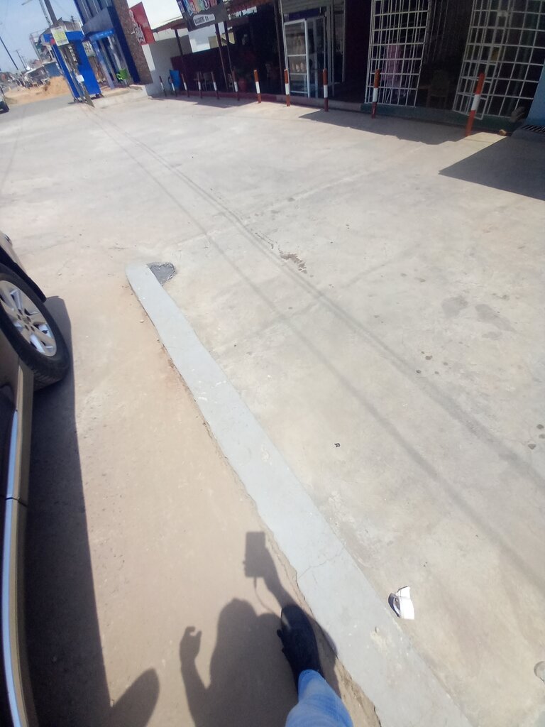 Bookstore All Brothers Books & Stationery Ltd, Accra, photo