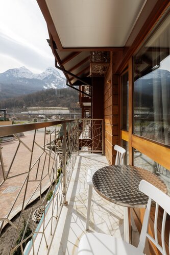 Гостиница Stellar Collection Chalet, Krasnaya Polyana в Эсто-Садке