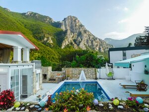 Canyon Matka Hotel (Macedonia, Tetovo, Street 1;Village Matka, 1000, Matka, MK), hotel