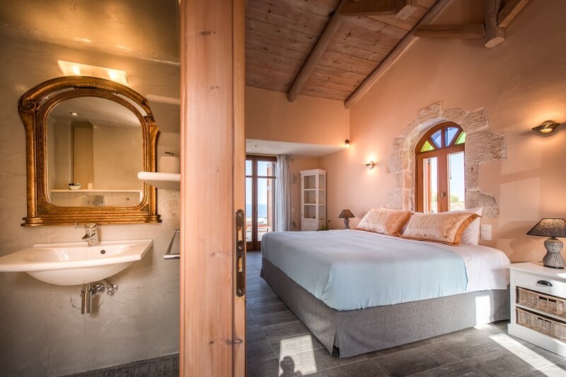 Фото Blue Caves Villas