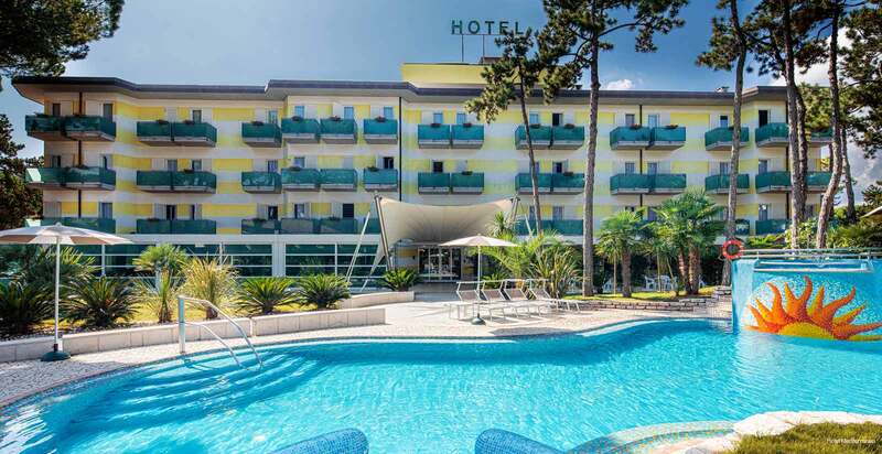 Фото Hotel Mediterraneo