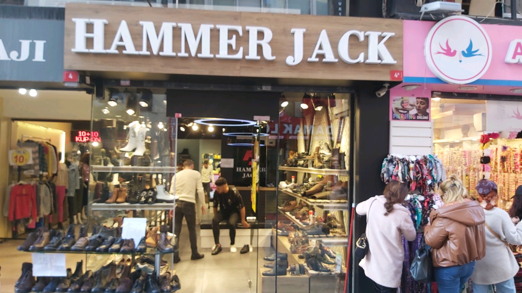 Hammer Jack, shoe store, İstanbul, Bakirkoy District, Yakut Sok., 4A —  Yandex Maps