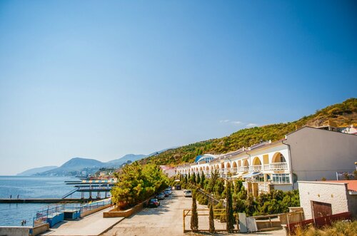 Иное жильё Вилла Арнис в Семидворье