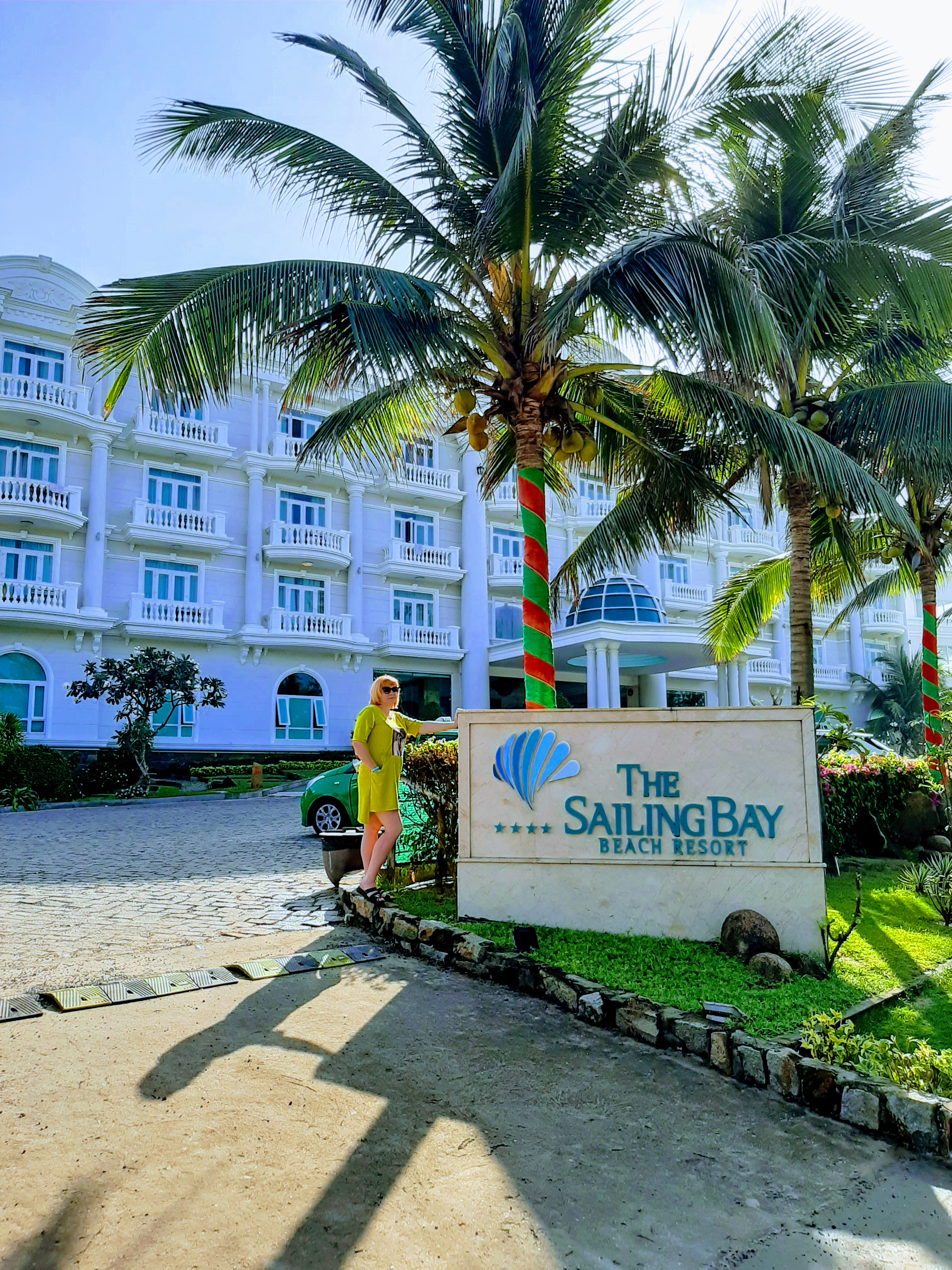 Фото The Sailing Bay Beach Resort