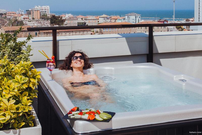 Фото Raffaello Hotel