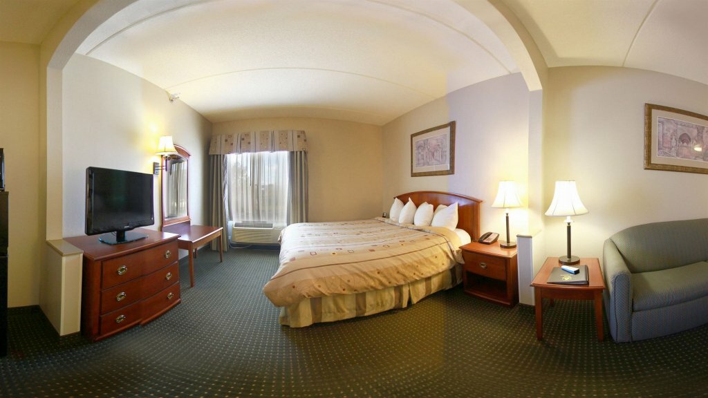 Hotel Best Western Plus Suites-Greenville, State of North Carolina, photo