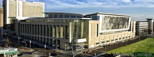Гостиница Holiday Inn Raleigh Downtown - Capital, an Ihg Hotel в Роли