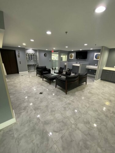Гостиница SureStay Plus Hotel by Best Western Atlanta Airport South