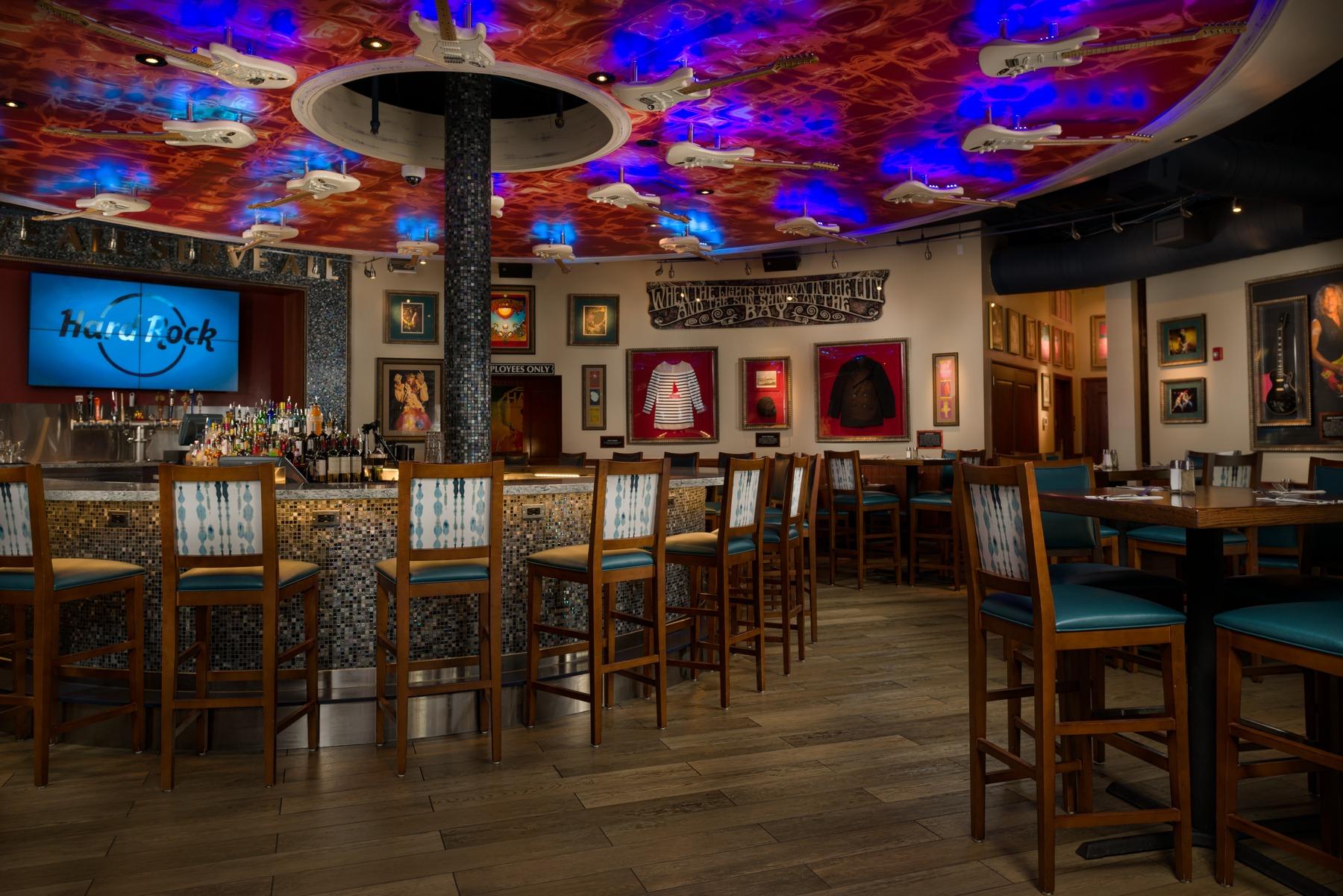 Hard　Rock　Cafe　　San Francisco　Las Vegas HARD ROCK CAFE, San Francisco - Fisherman's Wharf