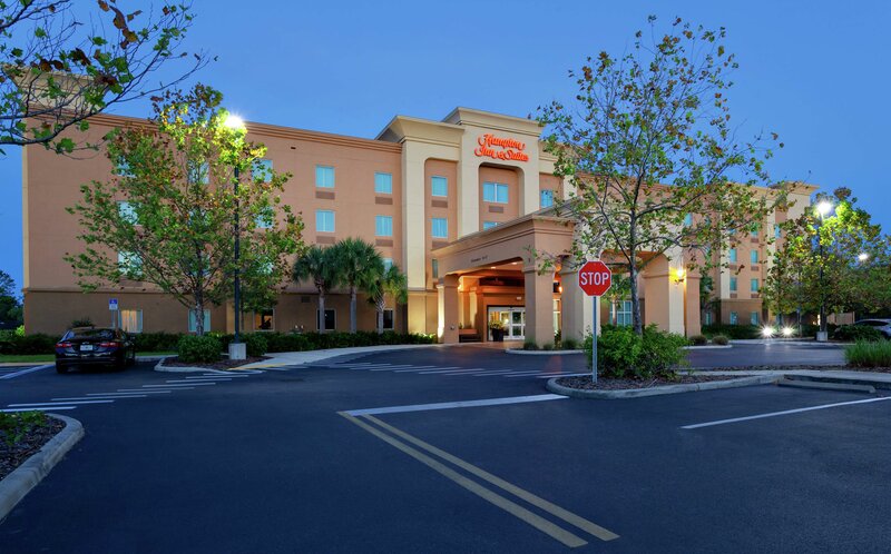 Гостиница Hampton Inn & Suites Port Richey в Нью Порт Ричи