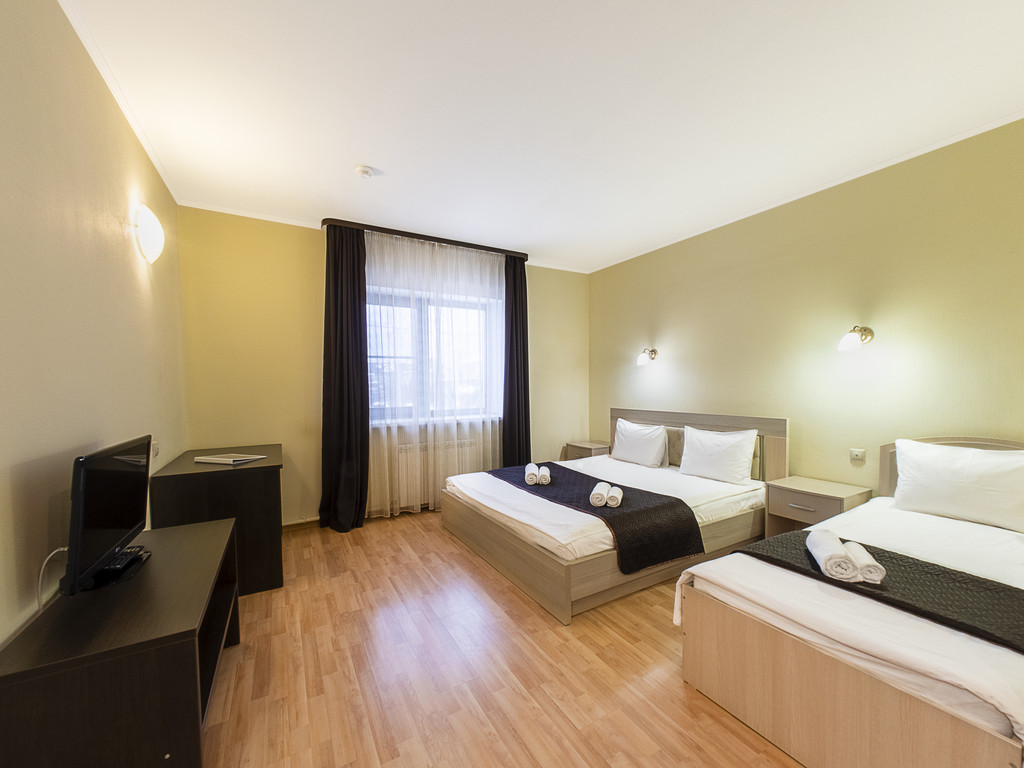 Фото отеля 2